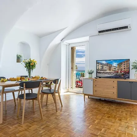 Ponchette - Independent House Promenade Des Holiday home *